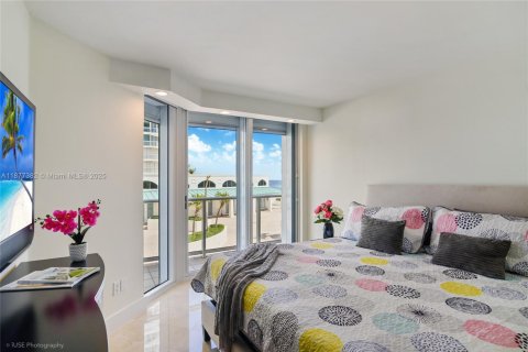 Copropriété à vendre à Sunny Isles Beach, Floride: 2 chambres, 187.66 m2 № 1980781 - photo 15