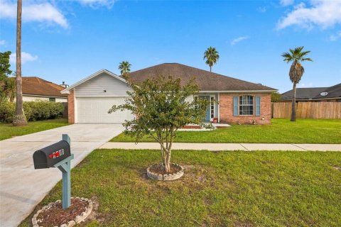 House in Orange Park, Florida 3 bedrooms, 175.31 sq.m. № 2395972 - photo 7