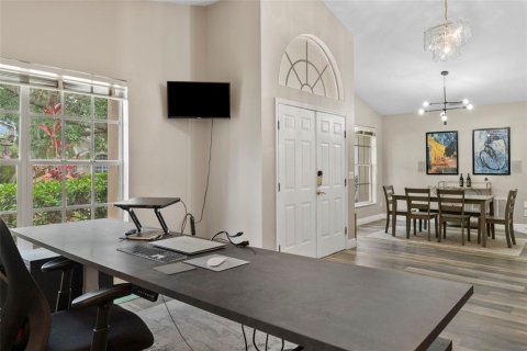 House in Tampa, Florida 4 bedrooms, 236.53 sq.m. № 1756989 - photo 26