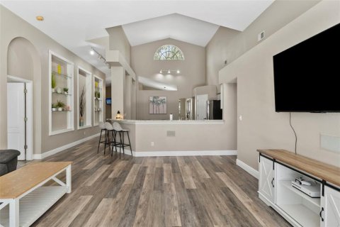 House in Tampa, Florida 4 bedrooms, 236.53 sq.m. № 1756989 - photo 11