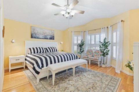 House in The Villages, Florida 3 bedrooms, 204.11 sq.m. № 2410043 - photo 27