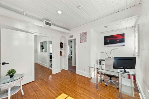 Immobilier commercial à louer à Sarasota, Floride: 130.06 m2 № 2416571 - photo 27