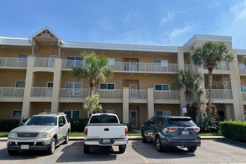 Condo in Clearwater, Florida, 2 bedrooms  № 1910222 - photo 2