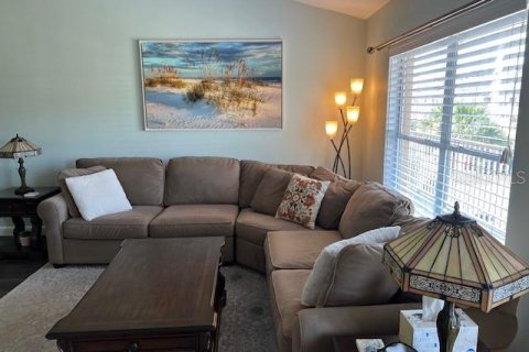 Condo in Clearwater, Florida, 2 bedrooms  № 1910222 - photo 3
