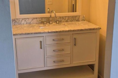 Copropriété à louer à Miami, Floride: 2 chambres, 86.96 m2 № 2168575 - photo 7
