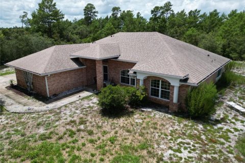 House in Deltona, Florida 3 bedrooms, 173.08 sq.m. № 1878168 - photo 3
