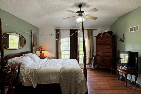 House in Deltona, Florida 3 bedrooms, 173.08 sq.m. № 1878168 - photo 17