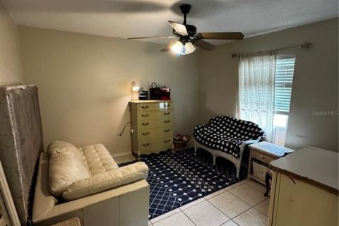 House in Deltona, Florida 3 bedrooms, 173.08 sq.m. № 1878168 - photo 20