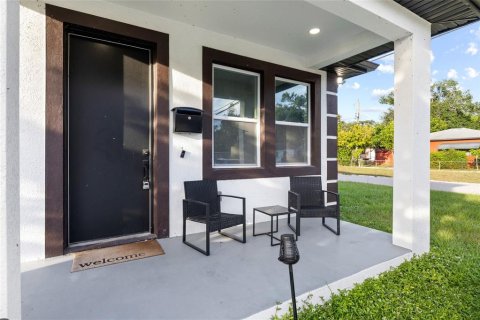 Villa ou maison à vendre à Saint Petersburg, Floride: 4 chambres, 124.21 m2 № 2427058 - photo 2