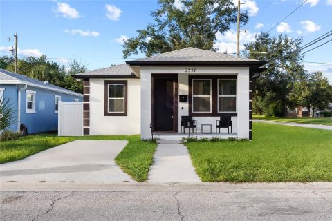 Villa ou maison à Saint Petersburg, Floride 4 chambres, 124.21 m2 № 2427058