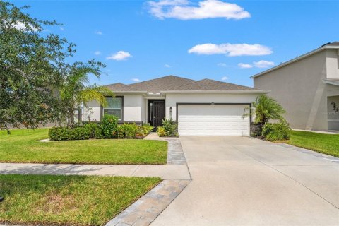 House in Wesley Chapel, Florida 4 bedrooms, 189.24 sq.m. № 1878052 - photo 24