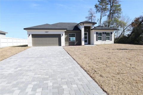 House in Ocala, Florida 4 bedrooms, 164.81 sq.m. № 2224661 - photo 2
