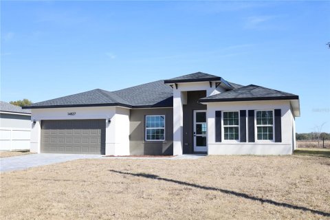 House in Ocala, Florida 4 bedrooms, 164.81 sq.m. № 2224661