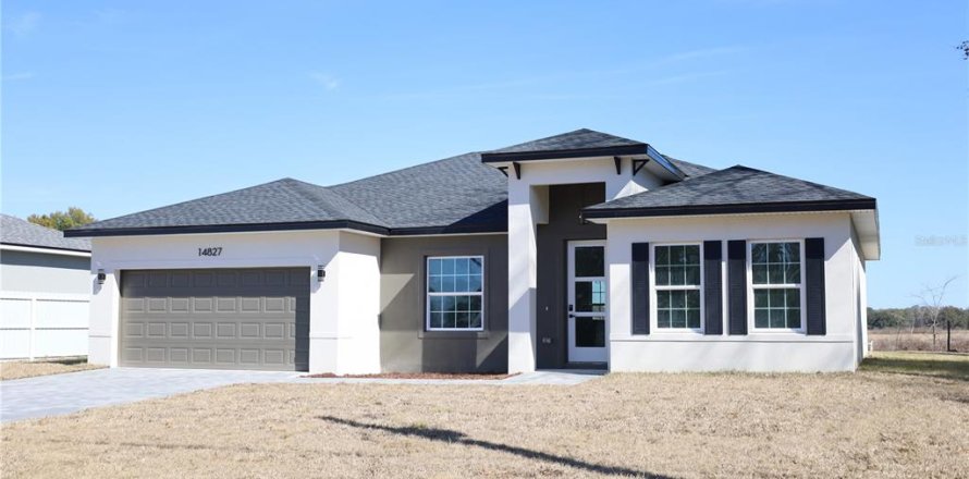 House in Ocala, Florida 4 bedrooms, 164.81 sq.m. № 2224661