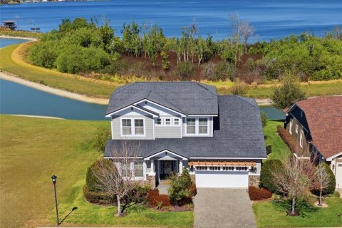 Villa ou maison à Auburndale, Floride 3 chambres, 270.44 m2 № 2127096