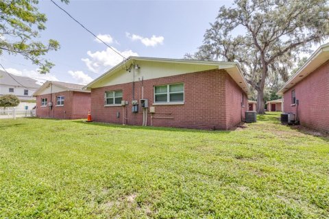 Commercial property in Tampa, Florida 119.57 sq.m. № 2219411 - photo 28
