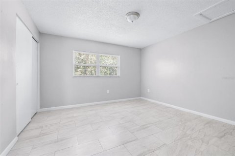 Commercial property in Tampa, Florida 119.57 sq.m. № 2219411 - photo 13