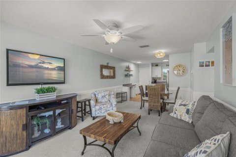 Condo in Siesta Key, Florida, 2 bedrooms  № 1812593 - photo 14