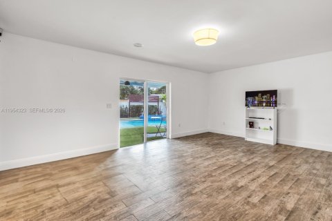 Купить виллу или дом в Майами-Спрингс, Флорида 3 спальни, 145.76м2, № 2009107 - фото 15