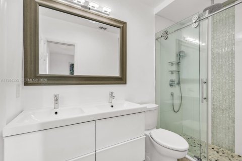 Купить виллу или дом в Майами-Спрингс, Флорида 3 спальни, 145.76м2, № 2009107 - фото 9