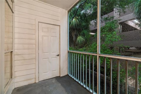 Copropriété à louer à Tampa, Floride: 1 chambre, 89.56 m2 № 2167512 - photo 16