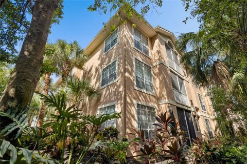 Copropriété à louer à Tampa, Floride: 1 chambre, 89.56 m2 № 2167512 - photo 18