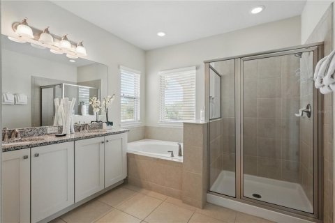 House in Four Corners, Florida 5 bedrooms, 309.18 sq.m. № 1526722 - photo 30