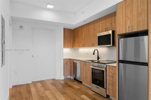 Apartment in Miami, Florida 37.16 sq.m. № 2002595 - photo 19