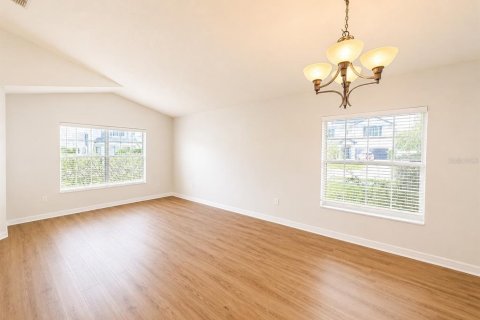 Villa ou maison à louer à Orlando, Floride: 4 chambres, 170.57 m2 № 2113782 - photo 3