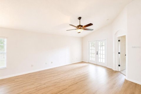 Villa ou maison à louer à Orlando, Floride: 4 chambres, 170.57 m2 № 2113782 - photo 7