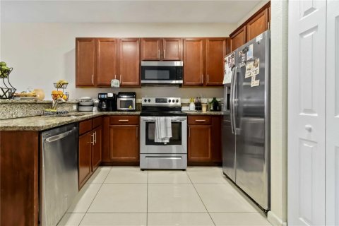 Adosado en venta en Doral, Florida, 4 dormitorios, 163.23 m2 № 2175039 - foto 11