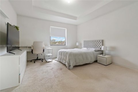 Adosado en venta en Doral, Florida, 4 dormitorios, 163.23 m2 № 2175039 - foto 25