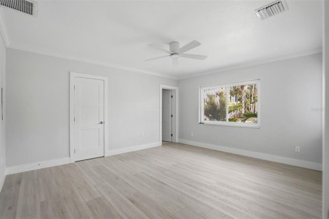 Villa ou maison à vendre à Saint Pete Beach, Floride: 4 chambres, 319.89 m2 № 2151731 - photo 29