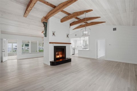 Villa ou maison à vendre à Saint Pete Beach, Floride: 4 chambres, 319.89 m2 № 2151731 - photo 11