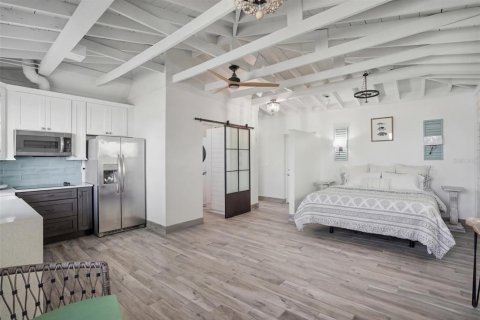 Villa ou maison à vendre à Saint Pete Beach, Floride: 4 chambres, 319.89 m2 № 2151731 - photo 25