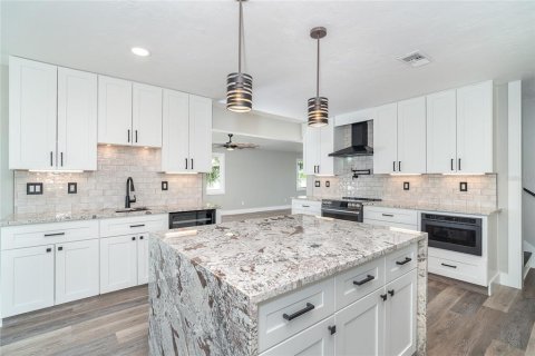 Casa en venta en Placida, Florida, 3 dormitorios, 222.22 m2 № 1918554 - foto 11