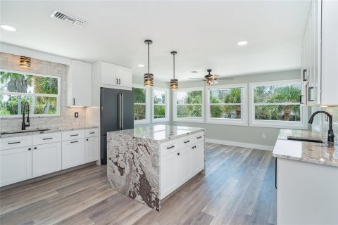 Casa en venta en Placida, Florida, 3 dormitorios, 222.22 m2 № 1918554 - foto 8