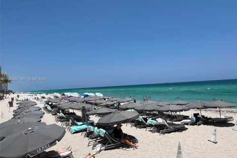 Купить кондоминиум в Санни-Айлс-Бич, Флорида 2 спальни, 157.75м2, № 1986481 - фото 27