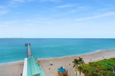 Купить кондоминиум в Санни-Айлс-Бич, Флорида 2 спальни, 157.75м2, № 1986481 - фото 25