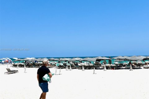 Купить кондоминиум в Санни-Айлс-Бич, Флорида 2 спальни, 157.75м2, № 1986481 - фото 28