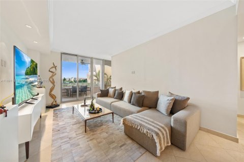 Copropriété à louer à Miami, Floride: 3 chambres, 172.33 m2 № 1953980 - photo 6