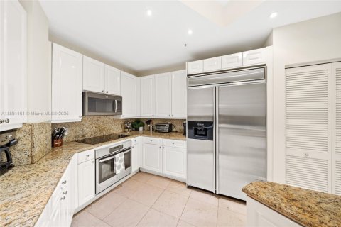 Copropriété à louer à Miami, Floride: 3 chambres, 172.33 m2 № 1953980 - photo 10