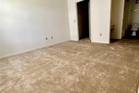 Condo in Orlando, Florida, 1 bedroom  № 2112895 - photo 12