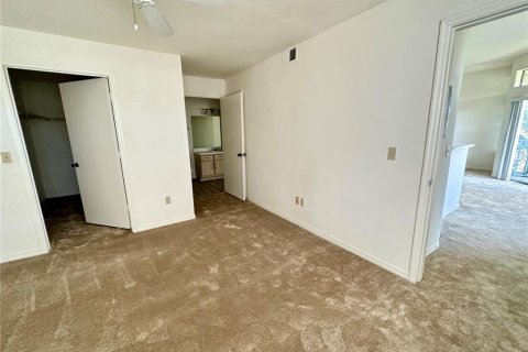 Condo in Orlando, Florida, 1 bedroom  № 2112895 - photo 6