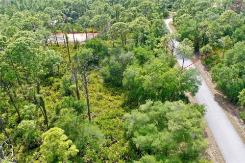 Terreno en venta en Port Charlotte, Florida № 2158735 - foto 5