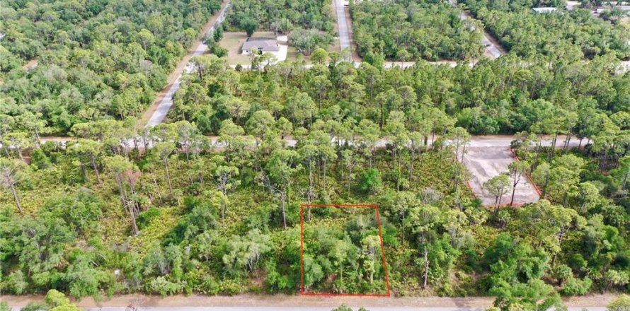 Terreno en Port Charlotte, Florida № 2158735