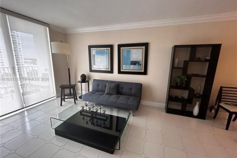 Снять в аренду кондоминиум в Авентура, Флорида 2 спальни, 113.34м2, № 2077437 - фото 4