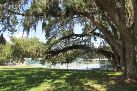 House in Leesburg, Florida 2 bedrooms, 151.62 sq.m. № 1841457 - photo 30