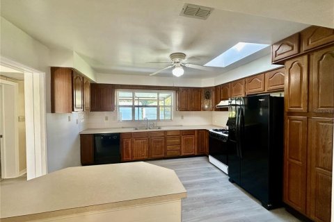 Casa en venta en Winter Haven, Florida, 2 dormitorios, 171.87 m2 № 1530422 - foto 8