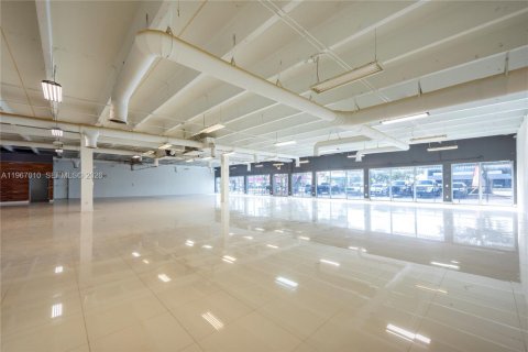 Immobilier commercial à vendre à Dania Beach, Floride № 2081361 - photo 4